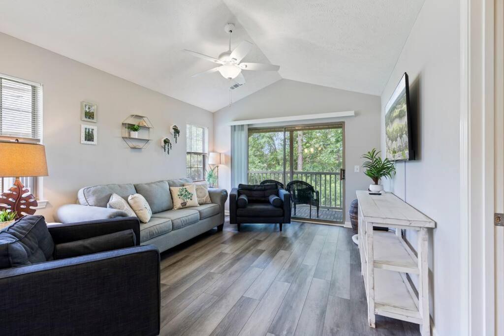 Apartment Place At True Blue - Close To The Beach!
